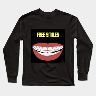 free smiles Long Sleeve T-Shirt